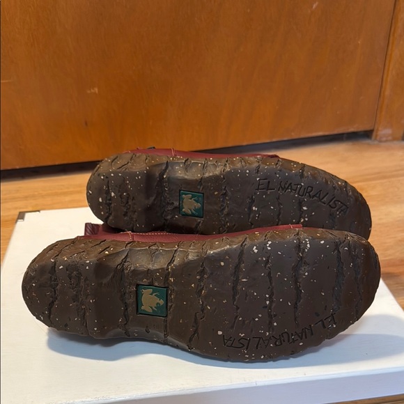 El Naturalista Burgundy Leather Boots - Picture 3 of 5